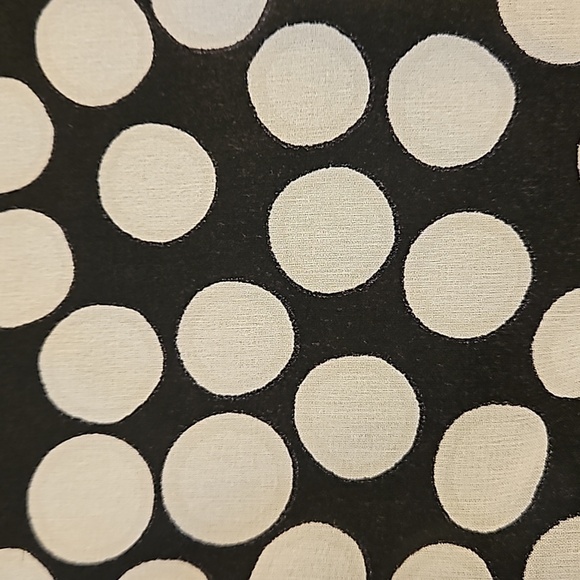 💕ST. JOHN💕 100% Silk Scarf ~ Black & White Polka Dot Print - Picture 5 of 7